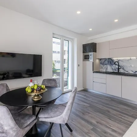 Sleep&more Luxury And With Balcony * Split